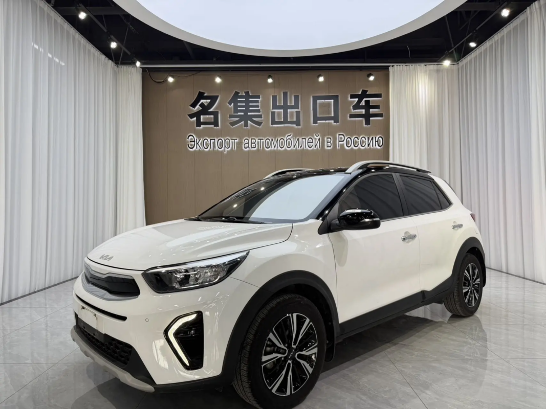 KIA KX1