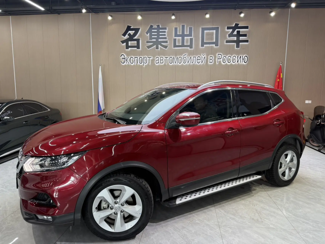 NISSAN Qashqai